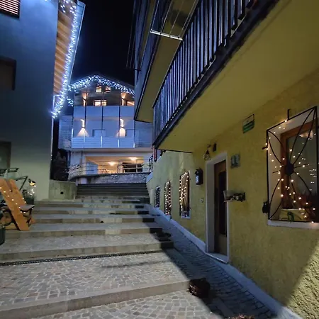 In Cima Contrada Apartamento