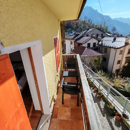 In Cima Contrada