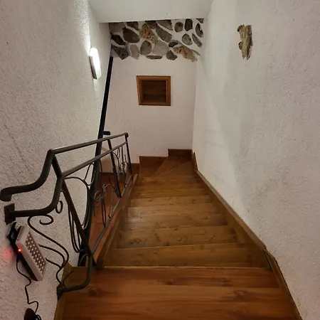 In Cima Contrada