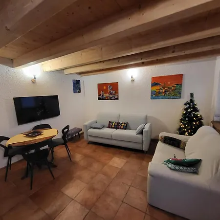 In Cima Contrada Apartment