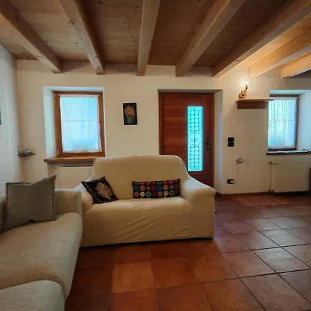 In Cima Contrada *