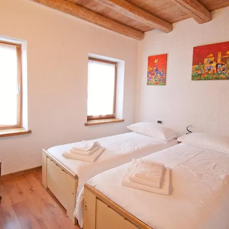 Apartman In Cima Contrada