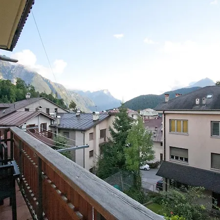 公寓 In Cima Contrada 皮耶韦迪卡多雷