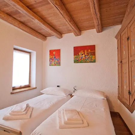 Apartman In Cima Contrada *